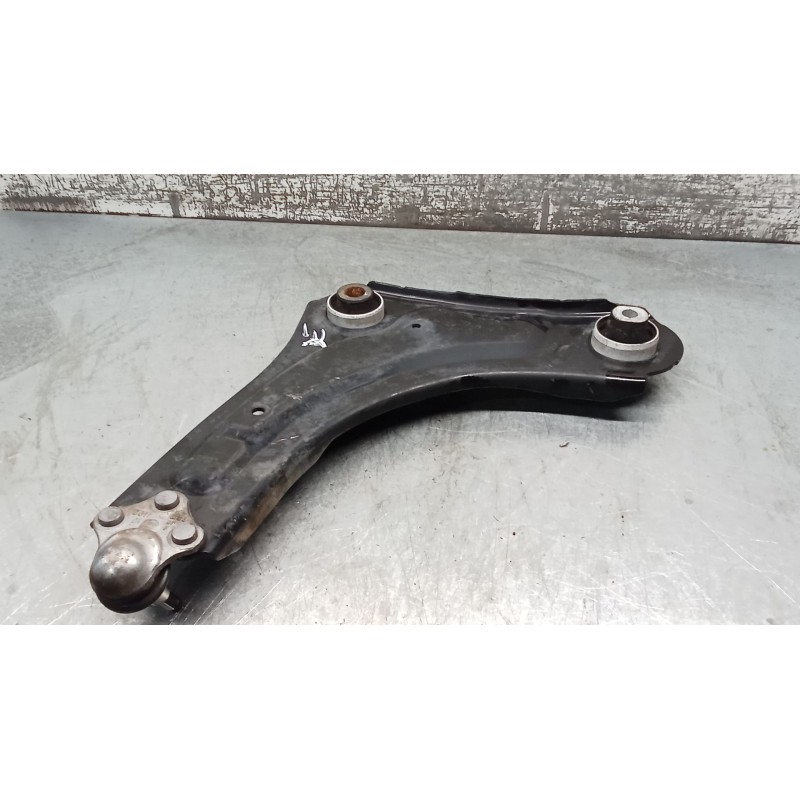 Recambio de brazo suspension inferior delantero derecho para renault megane iii grandtour (kz0/1) 1.6 16v (kz0u, kz1b, kz1u) ref