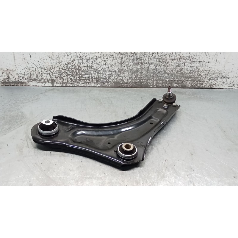 Recambio de brazo suspension inferior delantero izquierdo para renault megane iii grandtour (kz0/1) 1.6 16v (kz0u, kz1b, kz1u) r