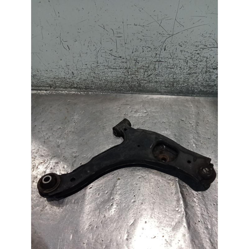 Recambio de brazo suspension inferior delantero izquierdo para chrysler neon ii 2.0 16v referencia OEM IAM   
