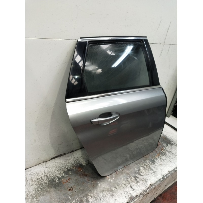 Recambio de puerta trasera derecha para peugeot 308 sw ii (lc_, lj_, lr_, lx_, l4_) 2.0 bluehdi 150 referencia OEM IAM  5P 2015