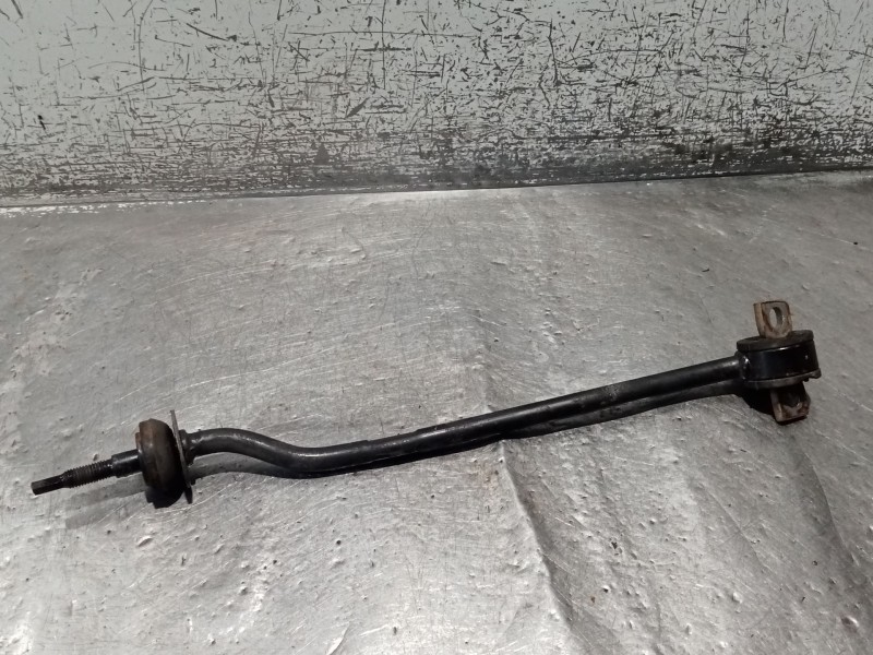 Recambio de brazo suspension inferior trasero izquierdo para chrysler neon ii 2.0 16v referencia OEM IAM   