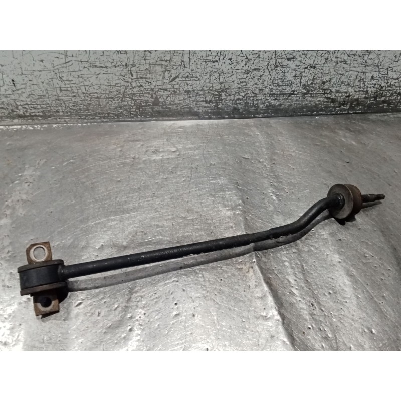 Recambio de brazo suspension inferior trasero izquierdo para chrysler neon ii 2.0 16v referencia OEM IAM   