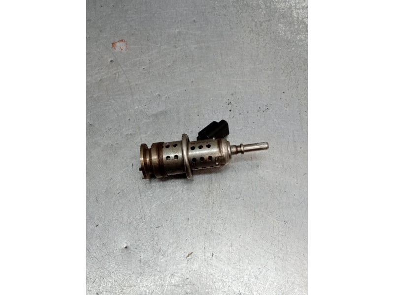 Recambio de inyector para peugeot 308 ii (lb_, lp_, lw_, lh_, l3_) 1.5 bluehdi 130 referencia OEM IAM 9813930180 ADBLUE R166B029