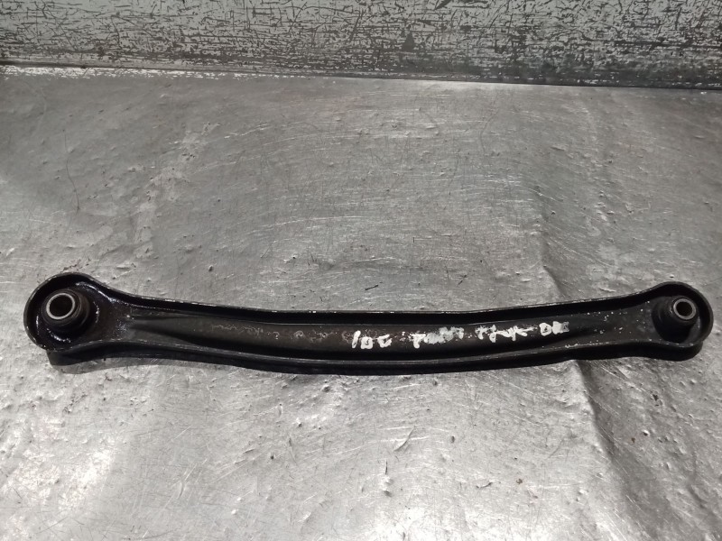 Recambio de brazo suspension inferior trasero derecho para chrysler neon ii 2.0 16v referencia OEM IAM   ANTERIOR