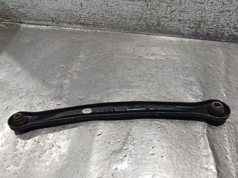 Recambio de brazo suspension inferior trasero izquierdo para chrysler neon ii 2.0 16v referencia OEM IAM   POSTERIOR