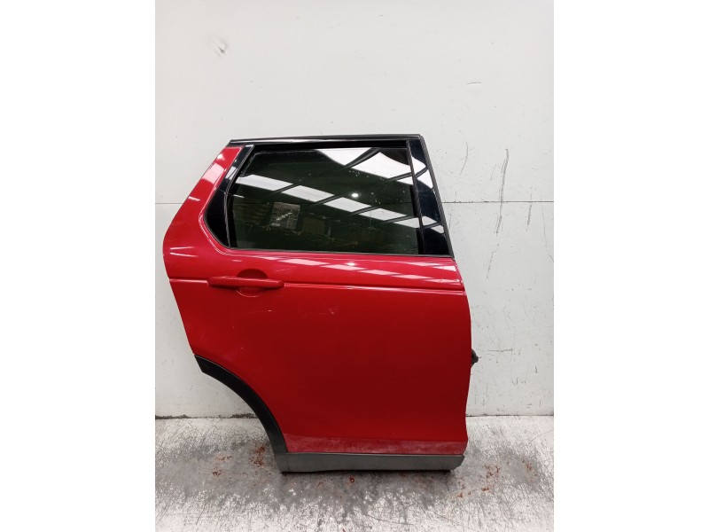 Recambio de puerta trasera derecha para land rover discovery sport (l550) 2.0 d 4x4 referencia OEM IAM  5P 2015