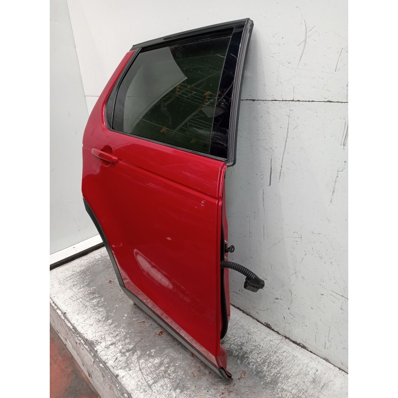 Recambio de puerta trasera derecha para land rover discovery sport (l550) 2.0 d 4x4 referencia OEM IAM  5P 2015