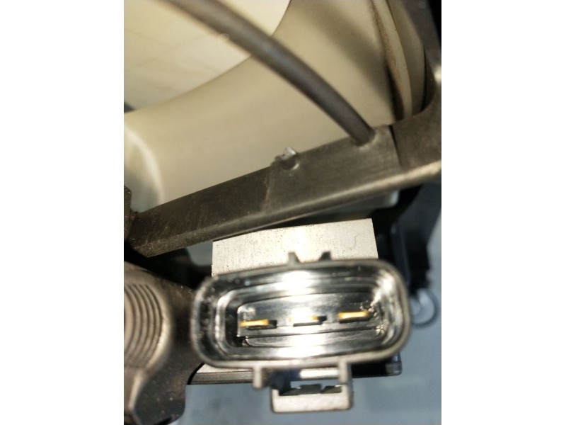 Recambio de electroventilador para mazda 3 lim. () center-line referencia OEM IAM 4993003  2014