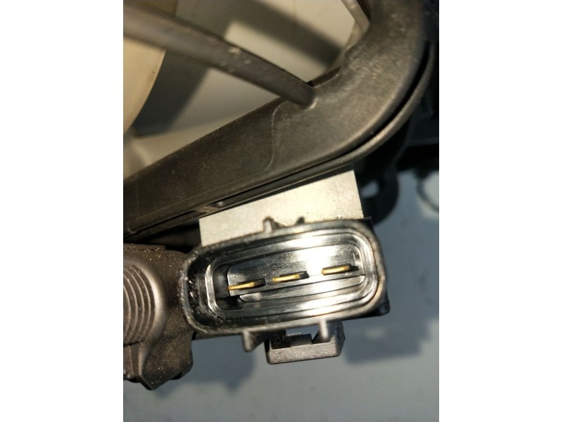 Recambio de electroventilador para mazda 3 lim. () center-line referencia OEM IAM 4993003  2014