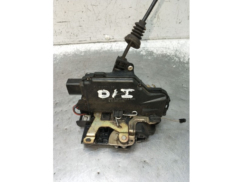 Recambio de motor cierre centralizado delantero izquierdo para volkswagen golf iv (1j1) 1.6 16v referencia OEM IAM  3P 1998