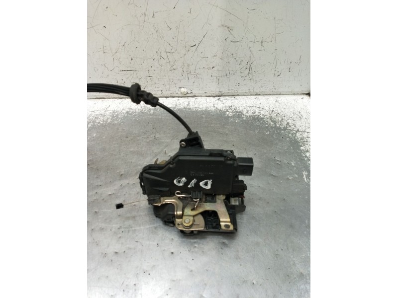 Recambio de motor cierre centralizado delantero derecho para volkswagen golf iv (1j1) 1.6 16v referencia OEM IAM  3P 1998
