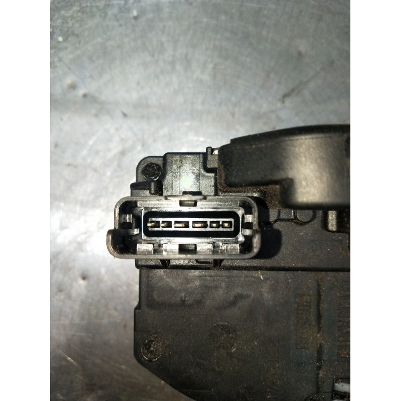 Recambio de motor cierre centralizado delantero izquierdo para nissan micra iii (k12) 1.5 dci referencia OEM IAM  5P 2005