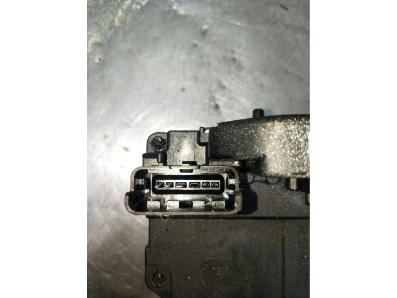 Recambio de motor cierre centralizado trasero izquierdo para nissan micra iii (k12) 1.5 dci referencia OEM IAM  5P 2005