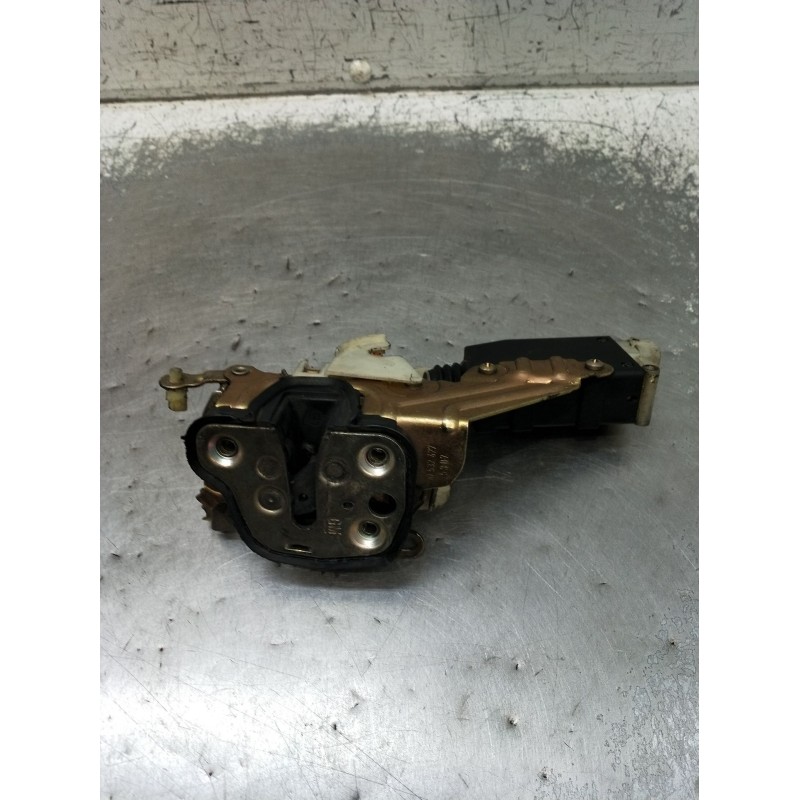 Recambio de motor cierre centralizado delantero izquierdo para opel corsa b (s93) 1.4 i (f08, f68, m68) referencia OEM IAM 90493