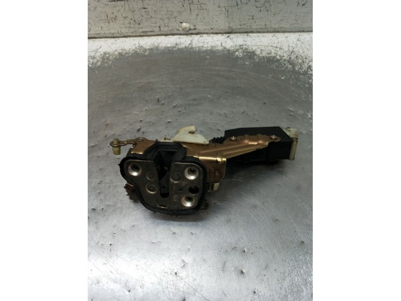 Recambio de motor cierre centralizado delantero izquierdo para opel corsa b (s93) 1.4 i (f08, f68, m68) referencia OEM IAM 90493