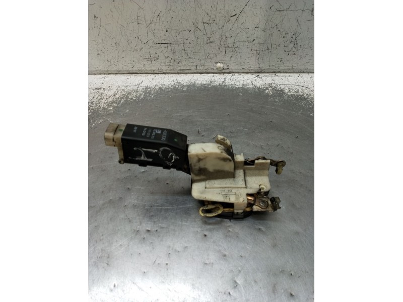 Recambio de motor cierre centralizado delantero izquierdo para opel corsa b (s93) 1.4 i (f08, f68, m68) referencia OEM IAM 90493