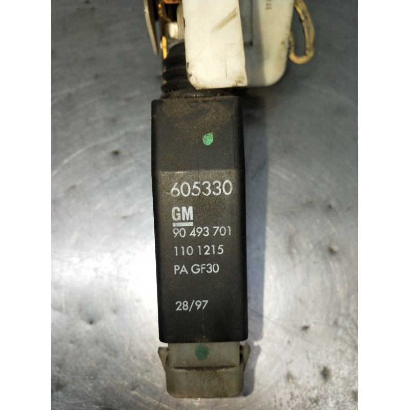 Recambio de motor cierre centralizado delantero izquierdo para opel corsa b (s93) 1.4 i (f08, f68, m68) referencia OEM IAM 90493