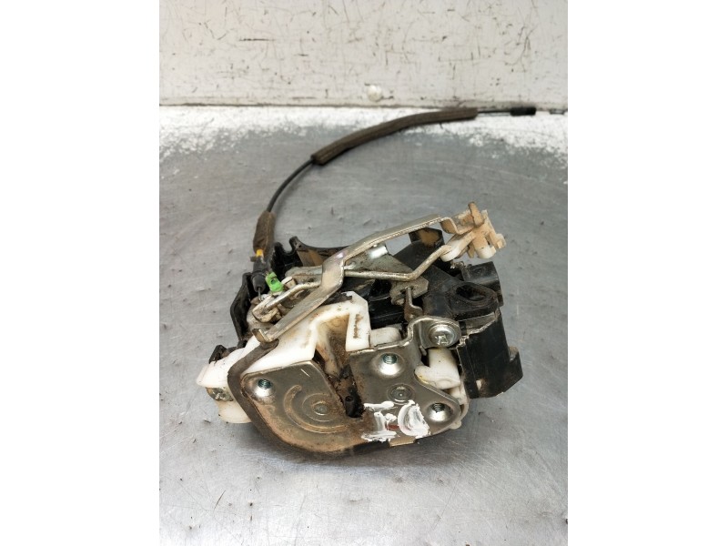 Recambio de motor cierre centralizado delantero izquierdo para mitsubishi l200 / triton (ka_t, kb_t) 2.5 di-d 4wd (kb4t) referen