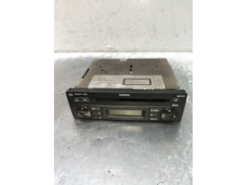 Recambio de sistema audio / radio cd para nissan micra iii (k12) 1.5 dci referencia OEM IAM 7647383318 BP738387806035 2005