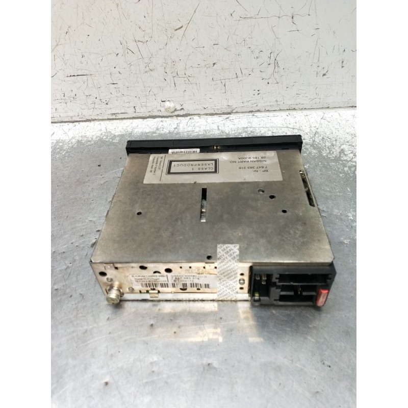 Recambio de sistema audio / radio cd para nissan micra iii (k12) 1.5 dci referencia OEM IAM 7647383318 BP738387806035 2005