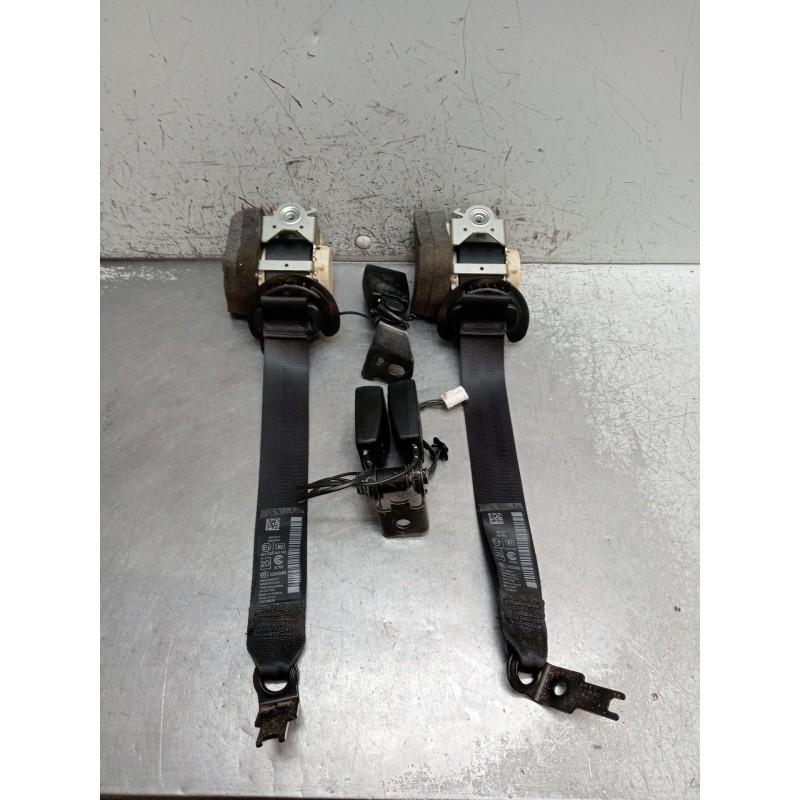 Recambio de juego cinturones trasero para peugeot 308 ii (lb_, lp_, lw_, lh_, l3_) 1.5 bluehdi 130 referencia OEM IAM   2015 5P