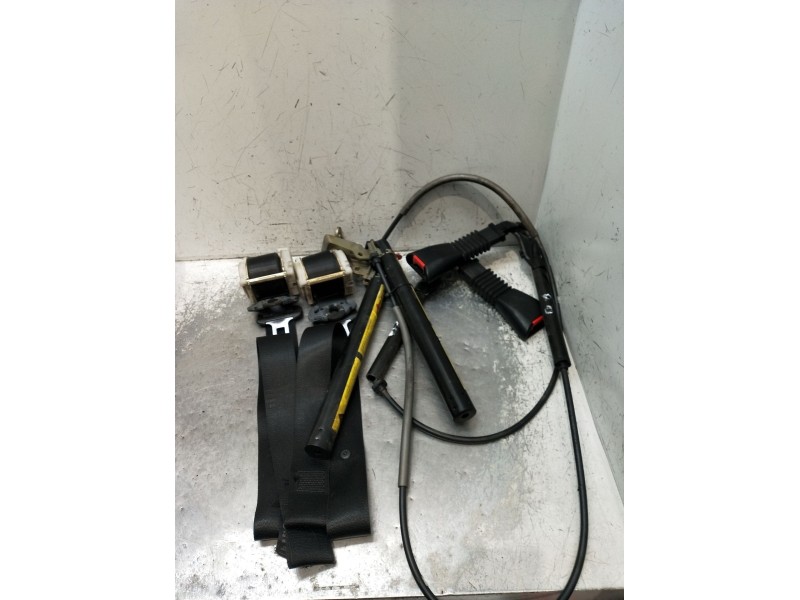 Recambio de juego cinturones delantero para opel corsa b (s93) 1.4 i (f08, f68, m68) referencia OEM IAM  5P 1997