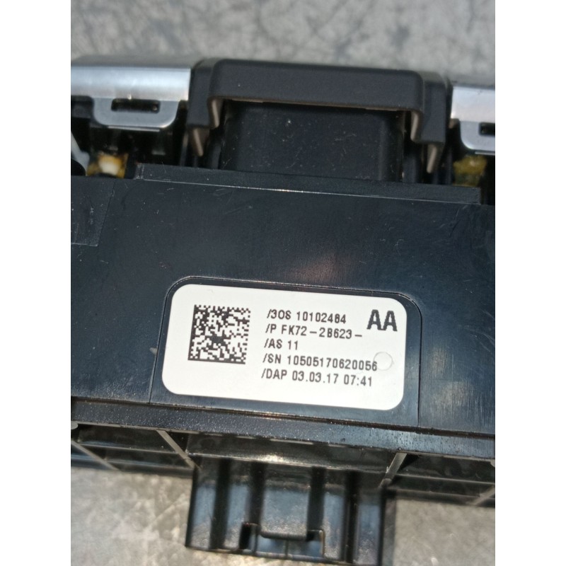 Recambio de mando multifuncion para peugeot 308 ii (lb_, lp_, lw_, lh_, l3_) 1.5 bluehdi 130 referencia OEM IAM 10102484 FK722B6