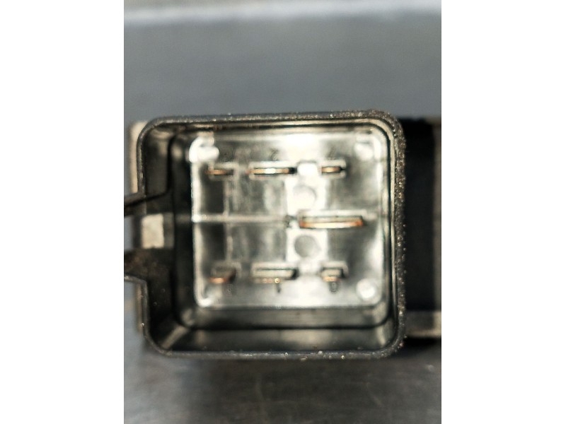 Recambio de caja precalentamiento para nissan micra iii (k12) 1.5 dci referencia OEM IAM 7700115078  2005