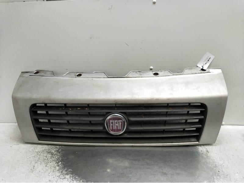Recambio de rejilla delantera para fiat ducato furgoneta (250_) 160 multijet 3,0 d referencia OEM IAM   2006