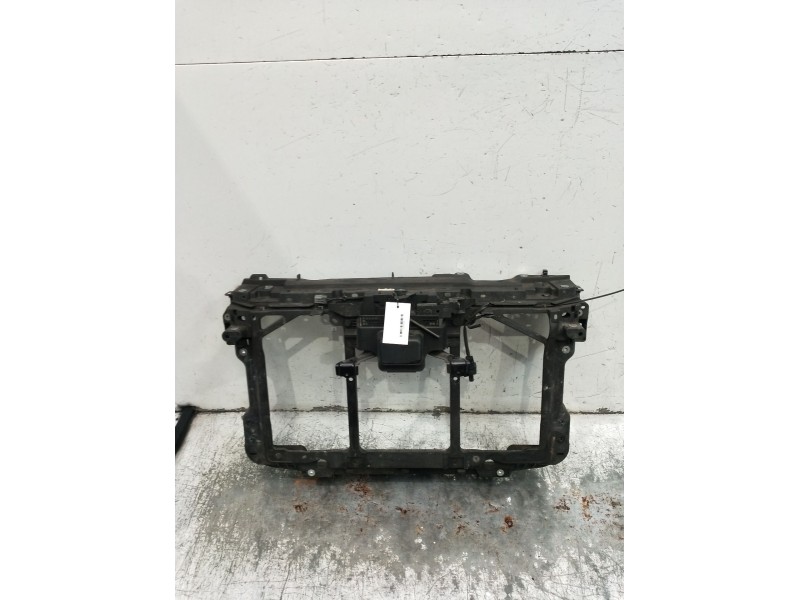 Recambio de panel frontal para mazda 3 lim. () center-line referencia OEM IAM   2014