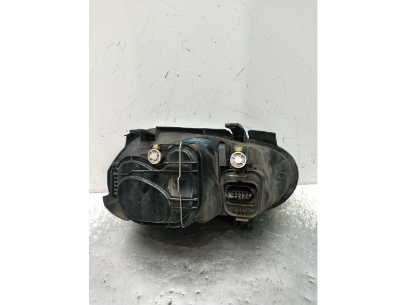 Recambio de faro izquierdo para volkswagen golf iv (1j1) 1.6 16v referencia OEM IAM   1998