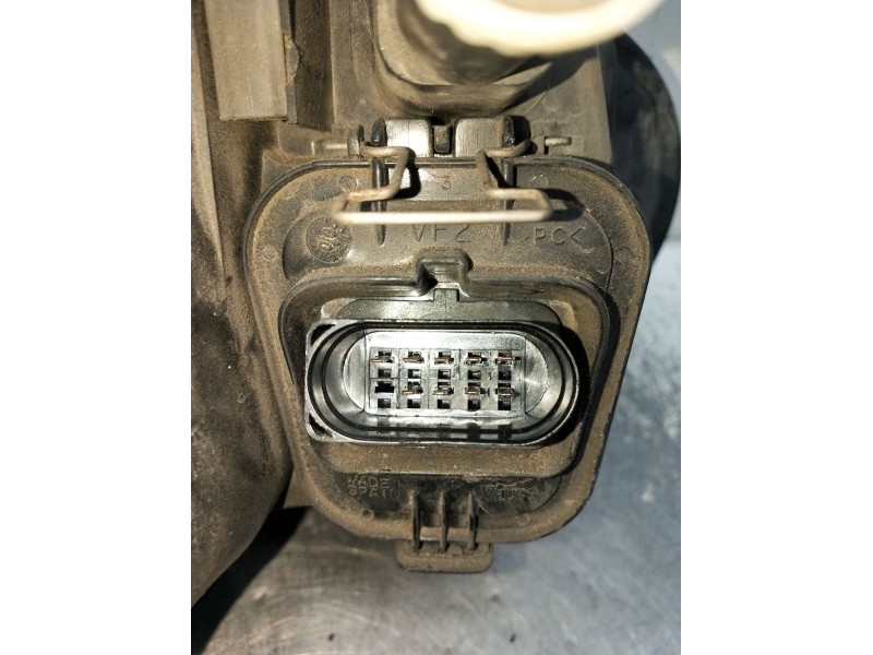 Recambio de faro izquierdo para volkswagen golf iv (1j1) 1.6 16v referencia OEM IAM   1998