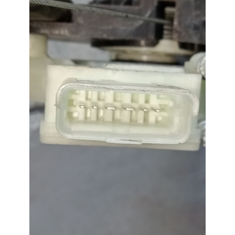 Recambio de elevalunas delantero izquierdo para peugeot 308 ii (lb_, lp_, lw_, lh_, l3_) 1.5 bluehdi 130 referencia OEM IAM 9825