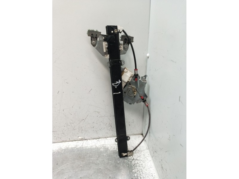 Recambio de elevalunas delantero izquierdo para nissan micra iii (k12) 1.5 dci referencia OEM IAM  5P 2005