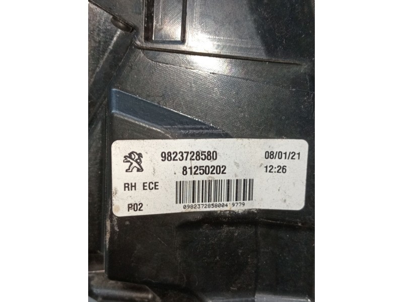 Recambio de piloto trasero derecho para peugeot 308 ii (lb_, lp_, lw_, lh_, l3_) 1.5 bluehdi 130 referencia OEM IAM 9823728580 8