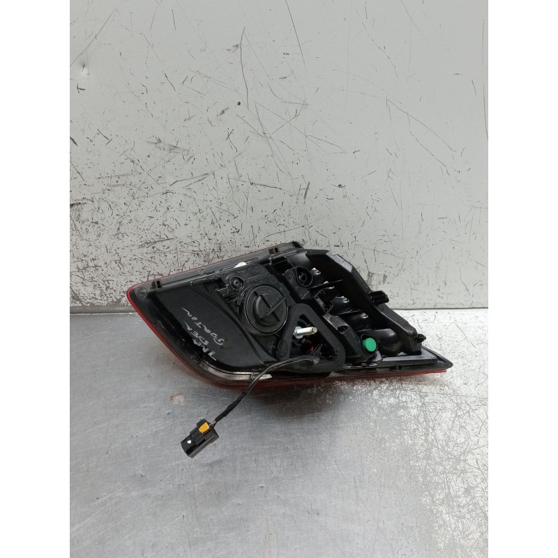 Recambio de piloto trasero derecho interior para peugeot 308 ii (lb_, lp_, lw_, lh_, l3_) 1.5 bluehdi 130 referencia OEM IAM 967