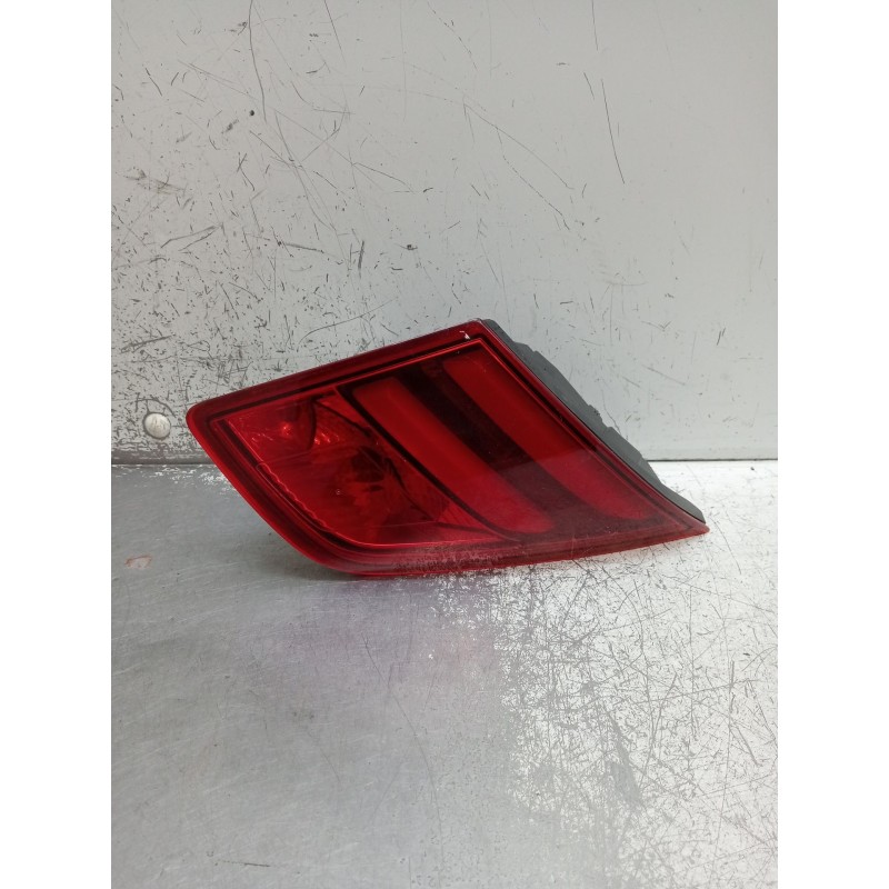 Recambio de piloto trasero izquierdo interior para peugeot 308 ii (lb_, lp_, lw_, lh_, l3_) 1.5 bluehdi 130 referencia OEM IAM 9