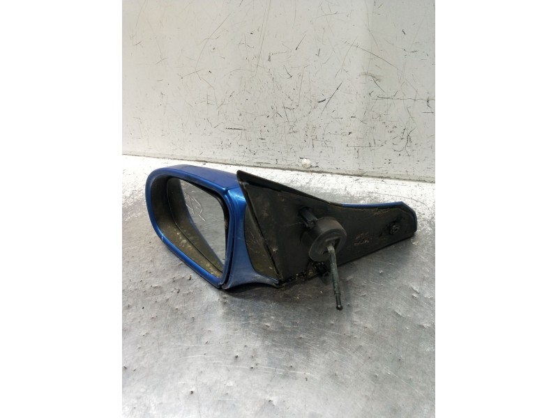 Recambio de retrovisor izquierdo para opel corsa b (s93) 1.4 i (f08, f68, m68) referencia OEM IAM  MANUAL 1997