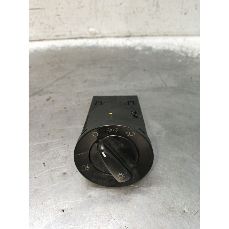 Recambio de mando luces para volkswagen golf iv (1j1) 1.6 16v referencia OEM IAM TC41C0941531 VER FOTOS 1998