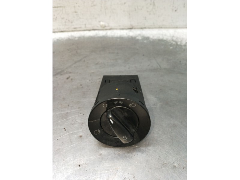 Recambio de mando luces para volkswagen golf iv (1j1) 1.6 16v referencia OEM IAM TC41C0941531 VER FOTOS 1998