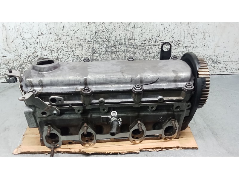 Recambio de culata para audi a3 (8l1) 1.6 referencia OEM IAM 06B103373T AVU 00