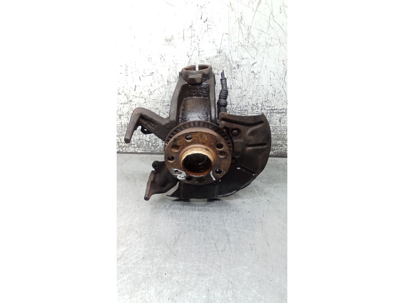 Recambio de mangueta delantera izquierda para audi a3 (8l1) 1.6 referencia OEM IAM   00