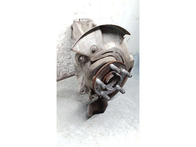 Recambio de mangueta delantera izquierda para land rover discovery sport (l550) 2.0 d 4x4 referencia OEM IAM 28C201053A 28C20167