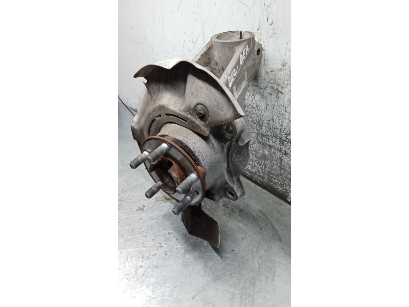 Recambio de mangueta delantera derecha para land rover discovery sport (l550) 2.0 d 4x4 referencia OEM IAM 28C201062A 28C20168 1