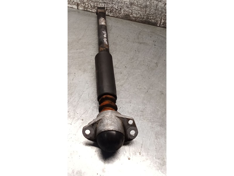 Recambio de amortiguador trasero derecho para audi a3 (8l1) 1.6 referencia OEM IAM   00