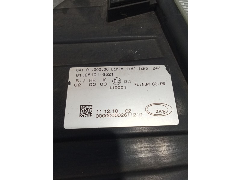 Recambio de piloto delantero izquierdo para man tgx 18.480 referencia OEM IAM   