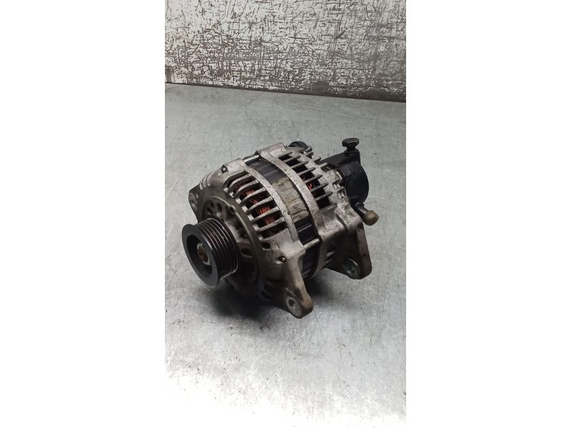Recambio de alternador para opel corsa c (x01) 1.7 di (f08, f68) referencia OEM IAM F867792 INCORPORA DEPRESOR 01 100A