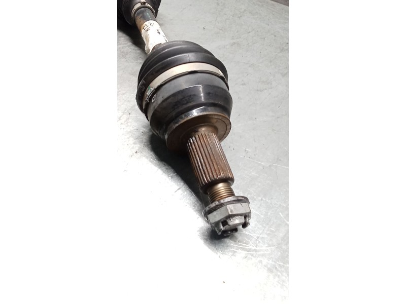 Recambio de transmision delantera derecha para land rover discovery sport (l550) 2.0 d 4x4 referencia OEM IAM GJ32B436CA 1028637