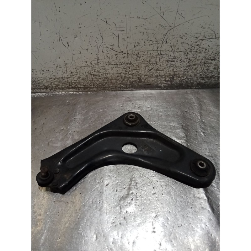 Recambio de brazo suspension inferior delantero izquierdo para peugeot 207/207+ (wa_, wc_) 1.6 hdi referencia OEM IAM   