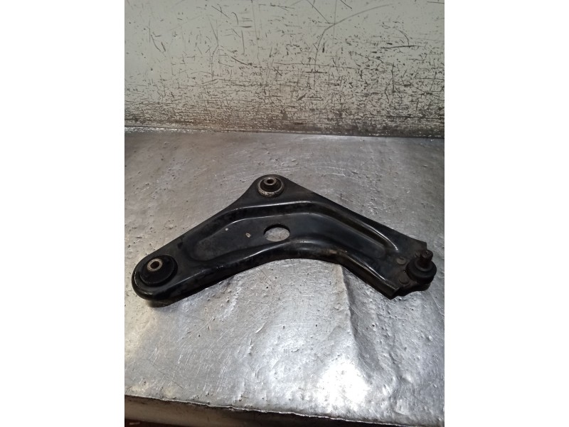 Recambio de brazo suspension inferior delantero derecho para peugeot 207/207+ (wa_, wc_) 1.6 hdi referencia OEM IAM   